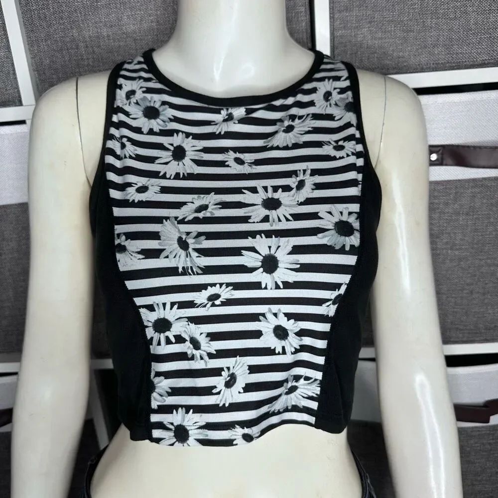 Betsey Johnson Stripe Daisy Floral Design Performance Crop Top Sports Bra